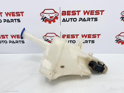 2013 HYUNDAI I20 Washer Bottle