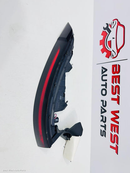 2025 HYUNDAI KONA Left Taillight