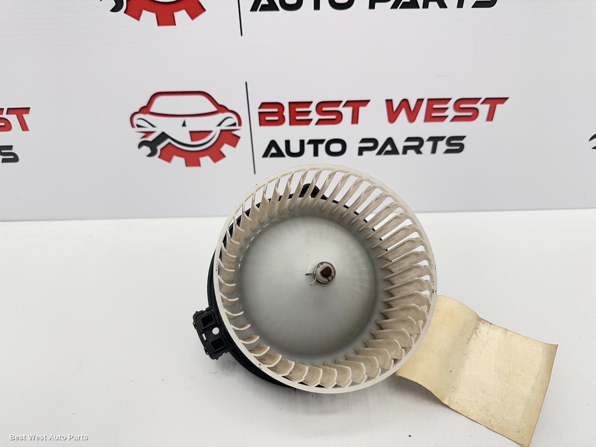 2013 SUBARU XV Heater Fan Motor