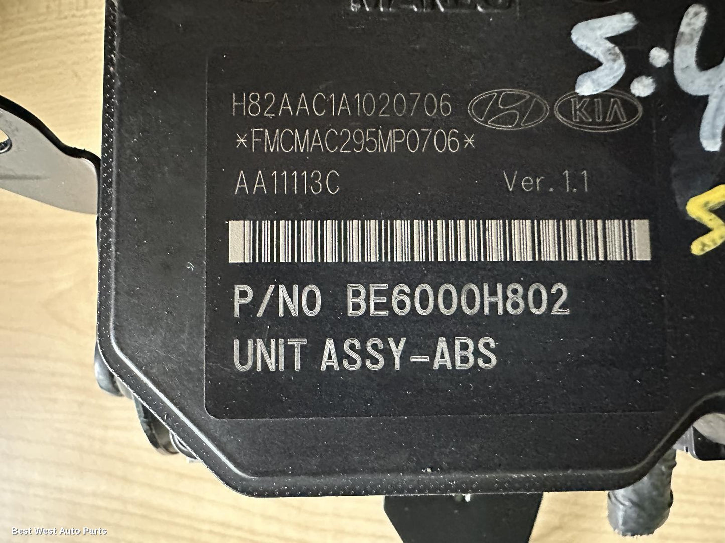 2011 HYUNDAI ILOAD/IMAX Abs Pump/Modulator