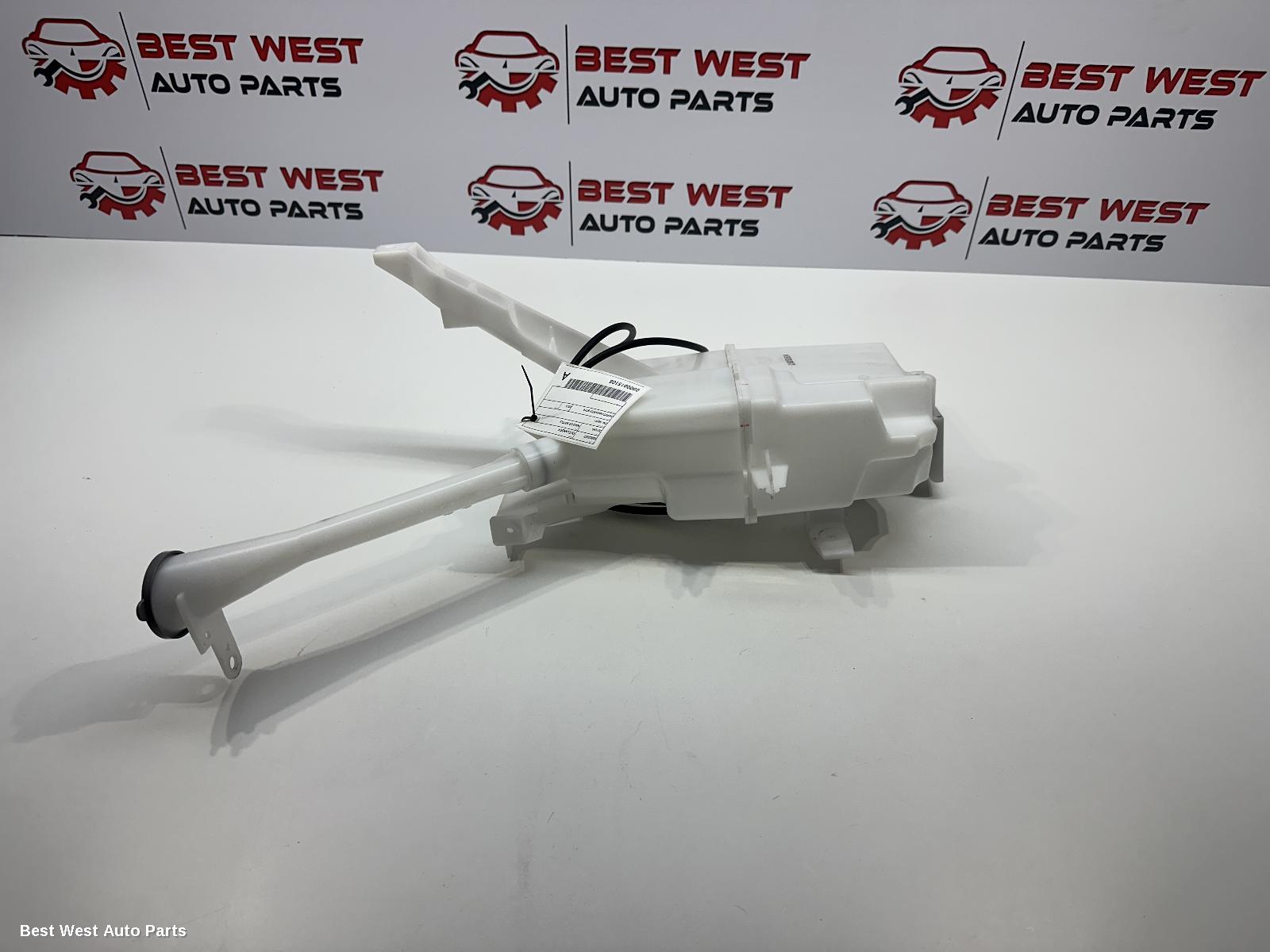 2023 MITSUBISHI OUTLANDER Washer Bottle