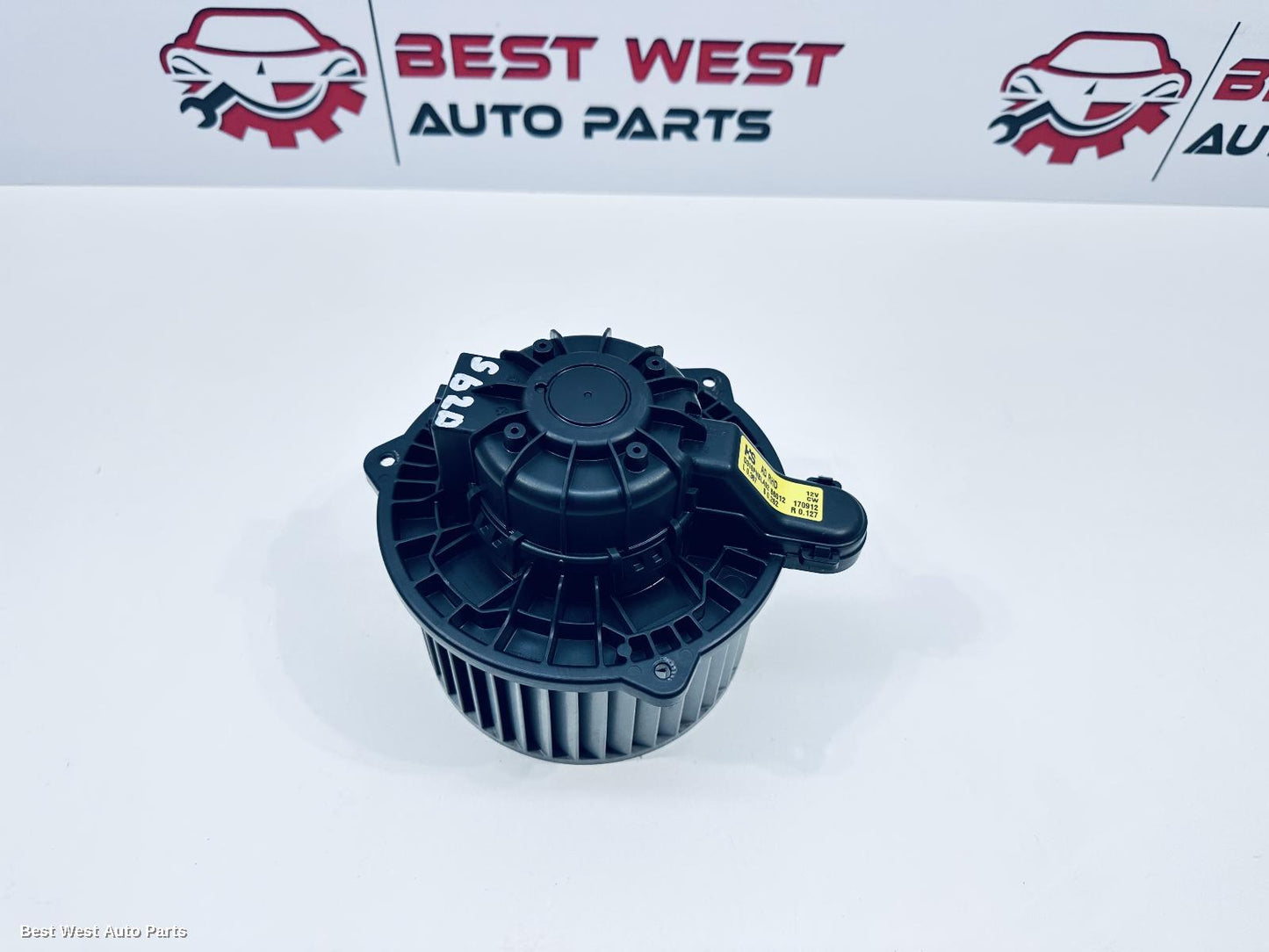 2018 HYUNDAI I30 Heater Fan Motor