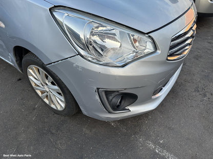 2014 MITSUBISHI MIRAGE Right Front Hub Assembly