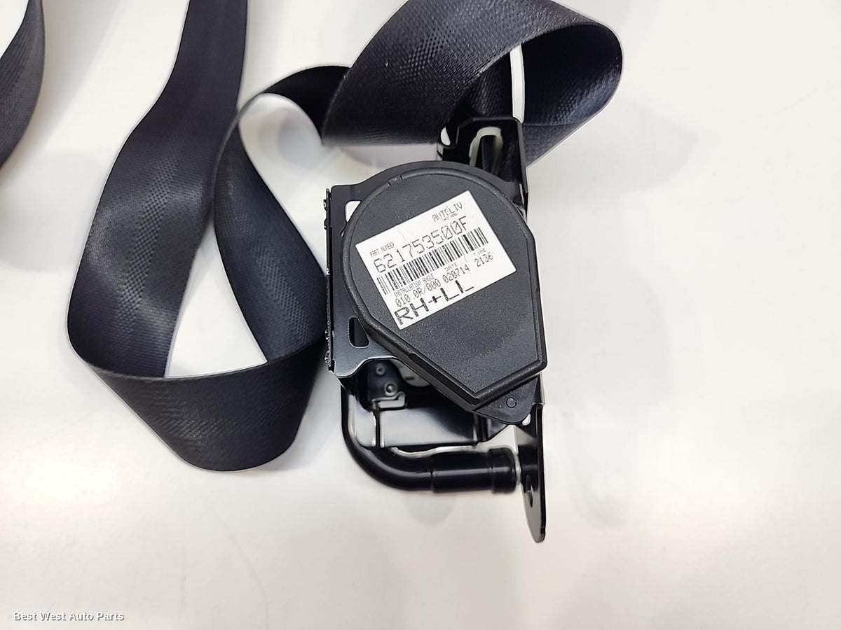 2015 MITSUBISHI MIRAGE Seatbelt/Stalk