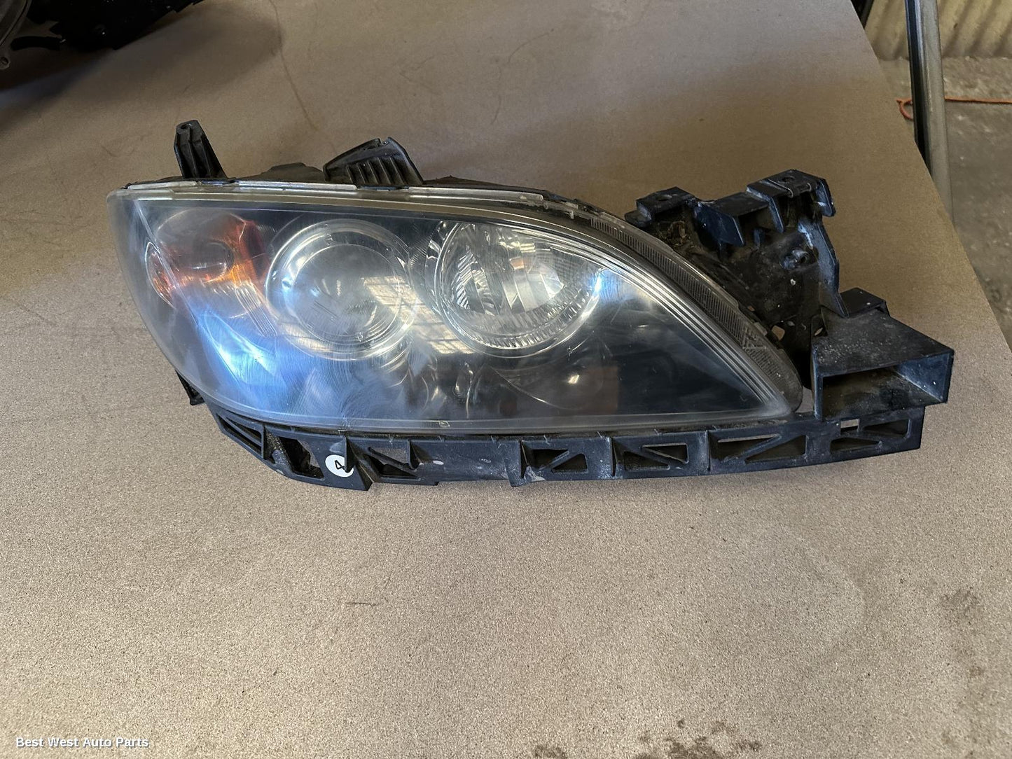 2008 MAZDA 3 Right Headlamp