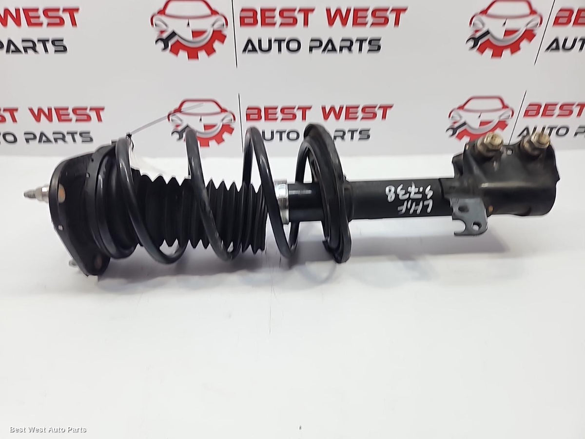 2017 TOYOTA COROLLA Left Front Strut
