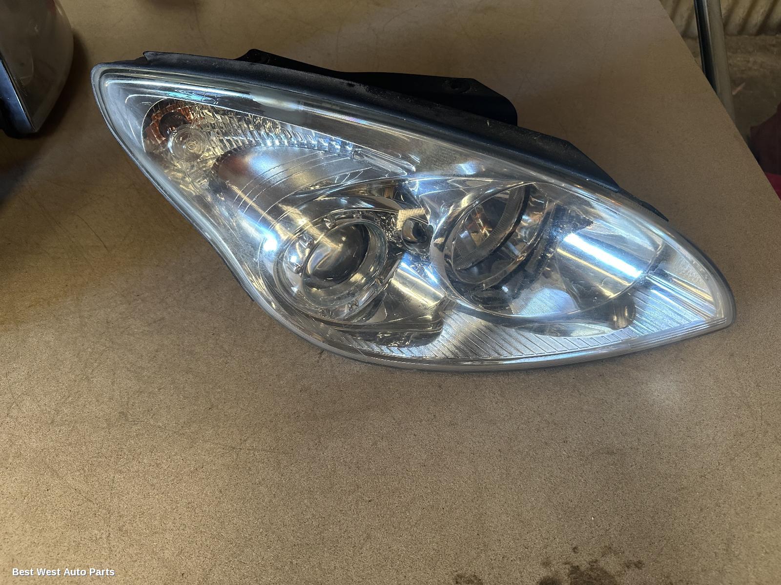 2010 HYUNDAI I30 Right Headlamp