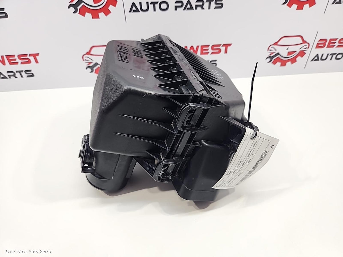 2025 TOYOTA RAV4 Air Cleaner/Box