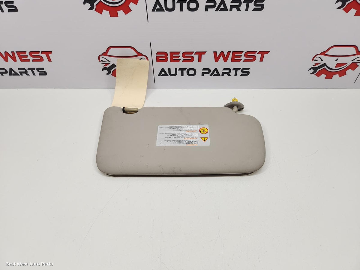 2015 NISSAN PULSAR Sunvisor