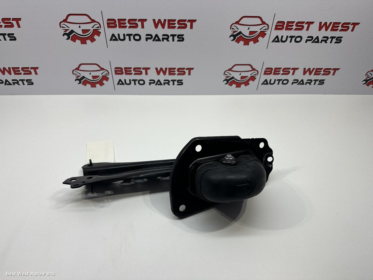 2022 TOYOTA COROLLA Left Rear Trailing Arm