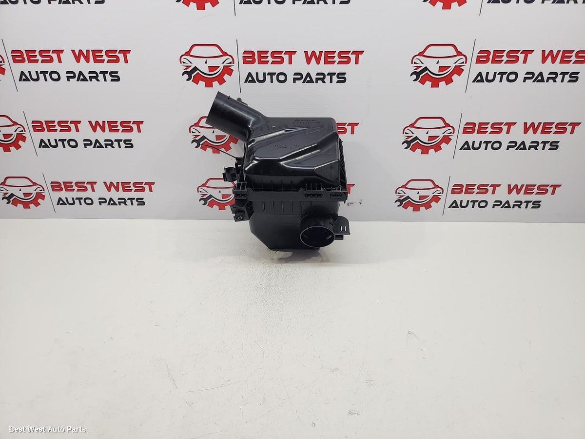 2013 SUBARU XV Air Cleaner/Box