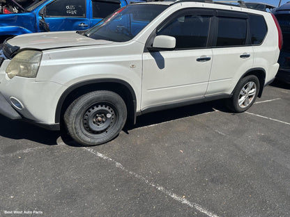 2011 NISSAN XTRAIL Left Guard