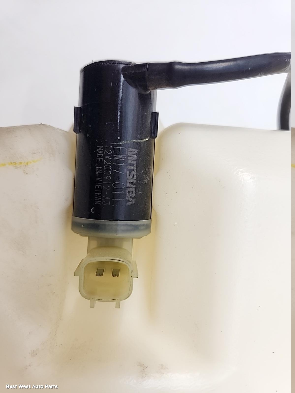 2020 ISUZU DMAX Washer Bottle