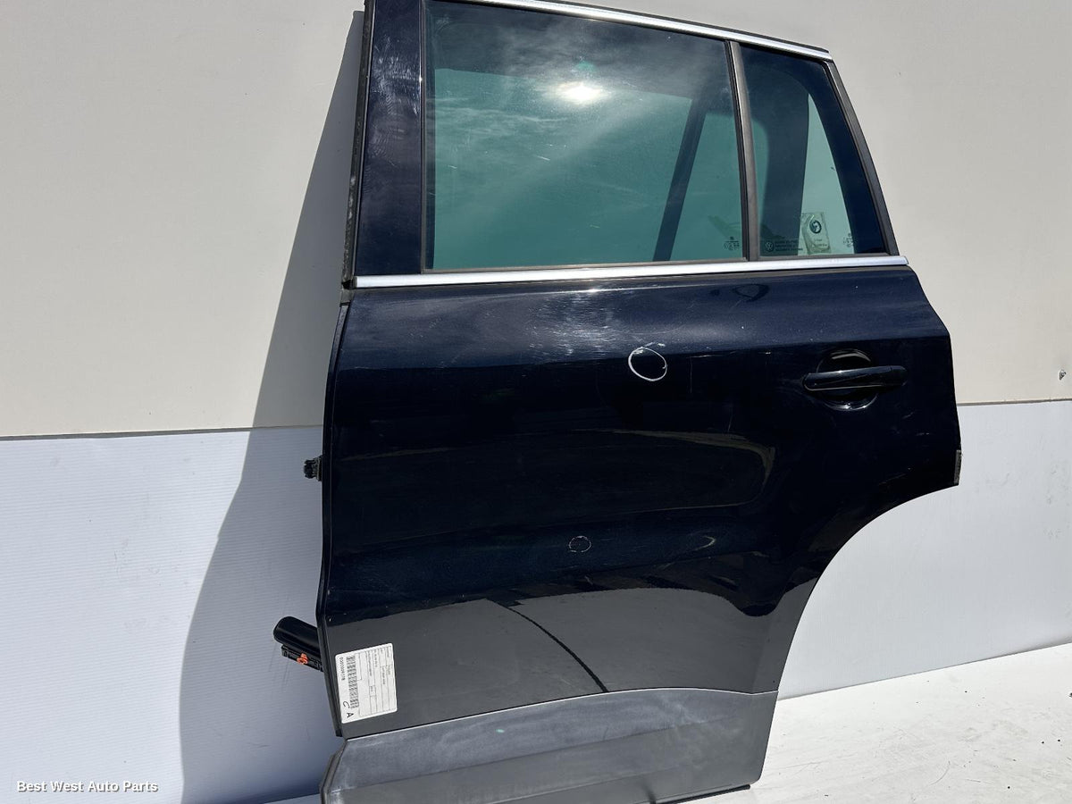 2010 VOLKSWAGEN TIGUAN Left Rear Door/Sliding
