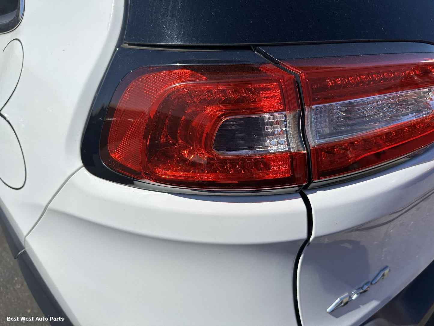 2017 JEEP CHEROKEE Left Taillight