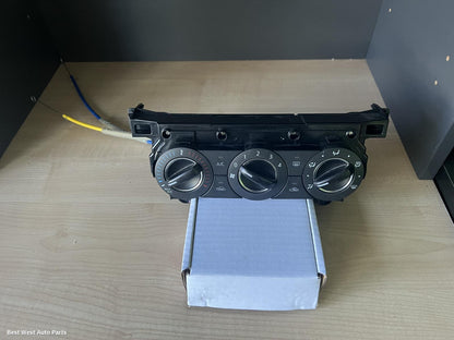2016 MAZDA CX3 Heater/Ac Controls