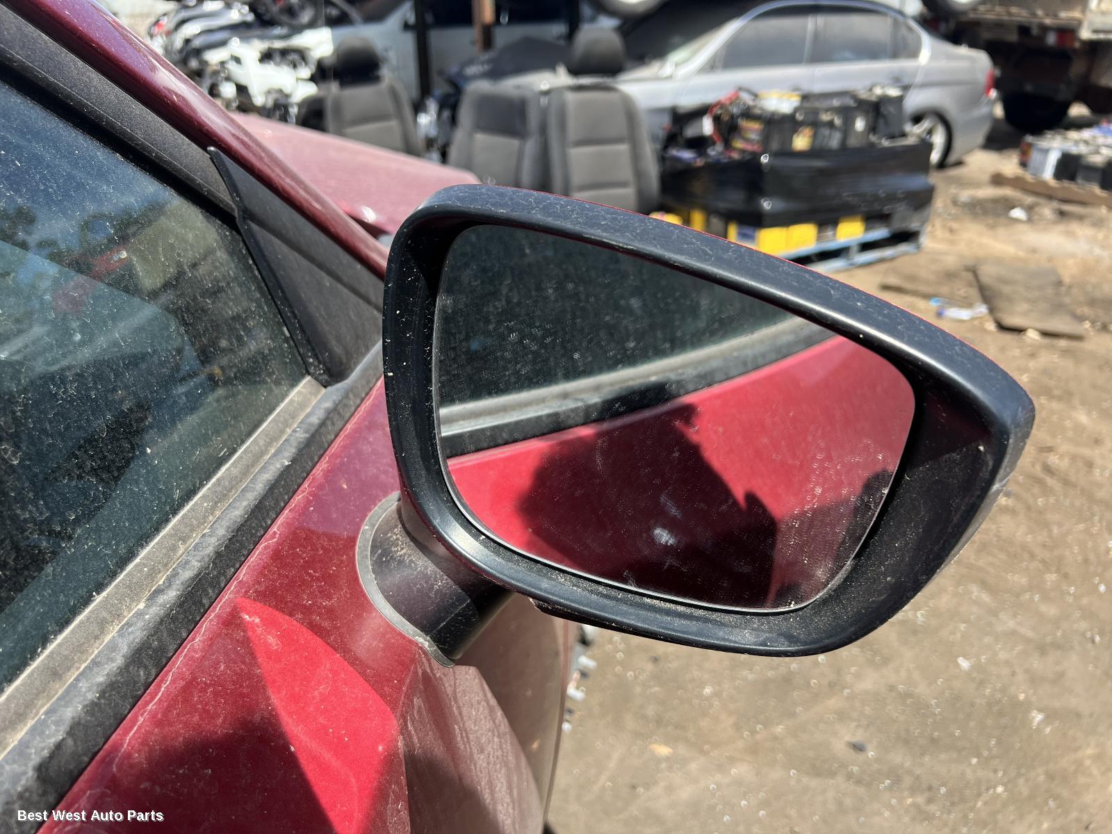 2016 MAZDA CX3 Right Door Mirror