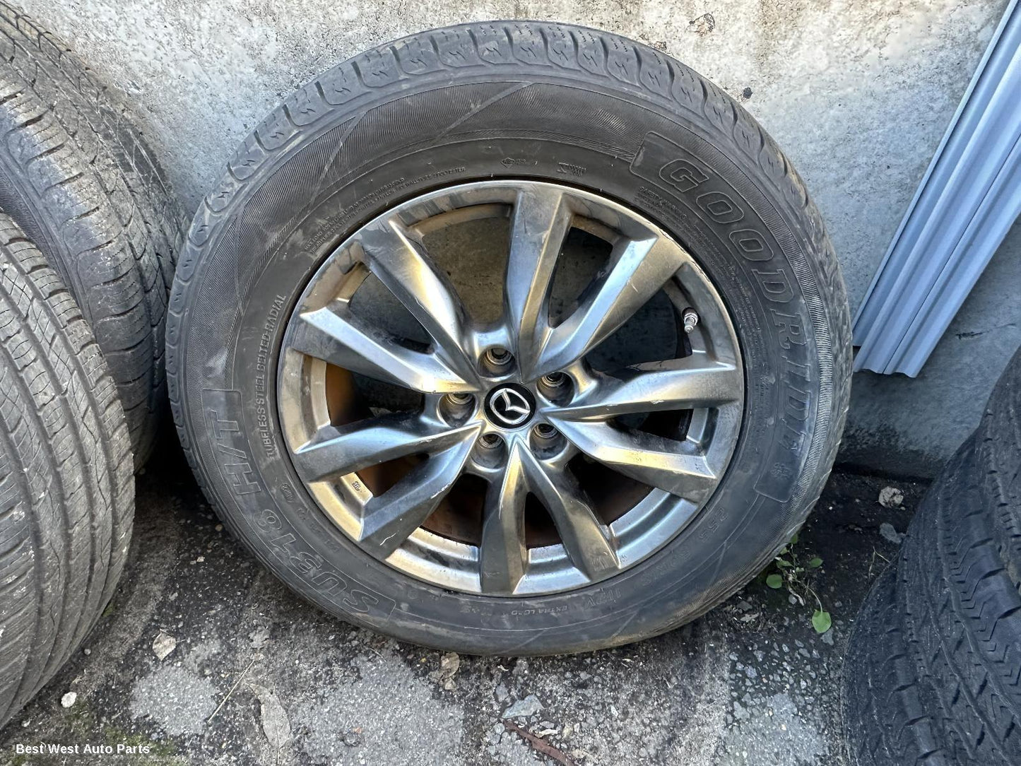 2019 MAZDA CX9 Wheel Mag