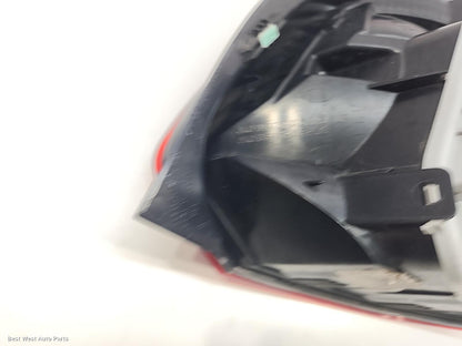 2013 VOLKSWAGEN POLO Left Taillight