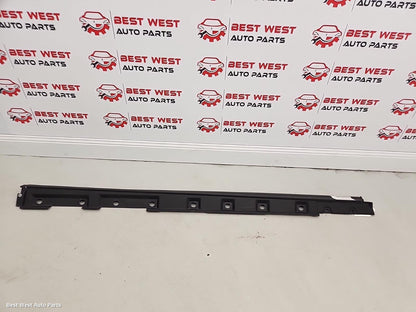 2024 TOYOTA RAV4 Side Step/Skirt