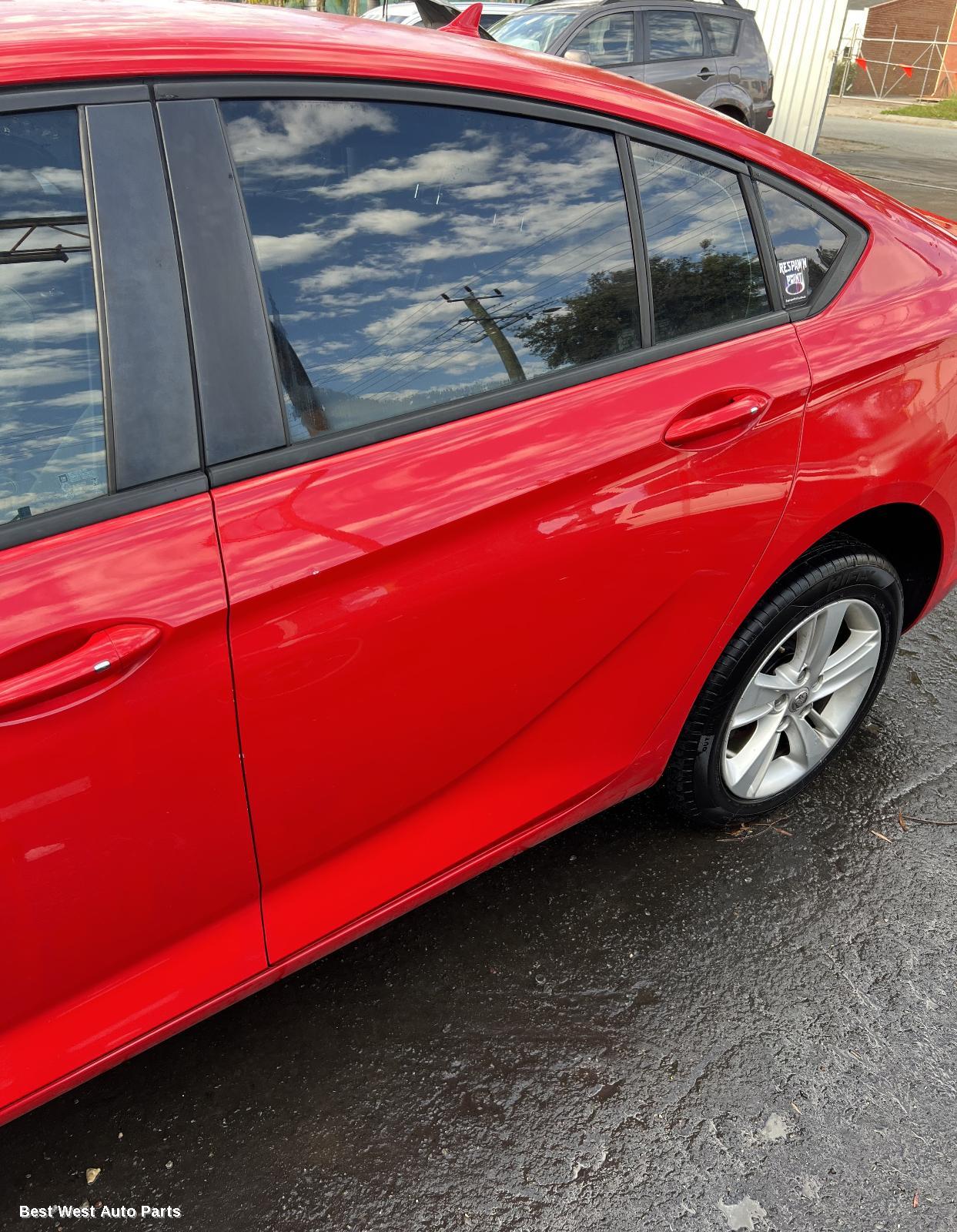 2019 HOLDEN COMMODORE Left Rear Door Window