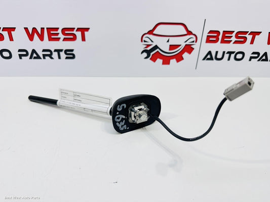 2023 SUZUKI VITARA Antenna