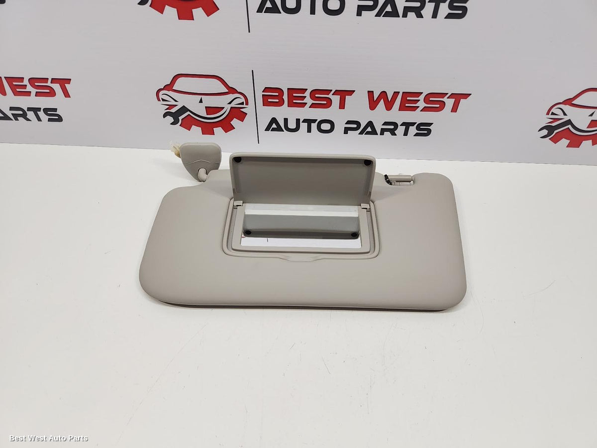 2021 NISSAN XTRAIL Sunvisor