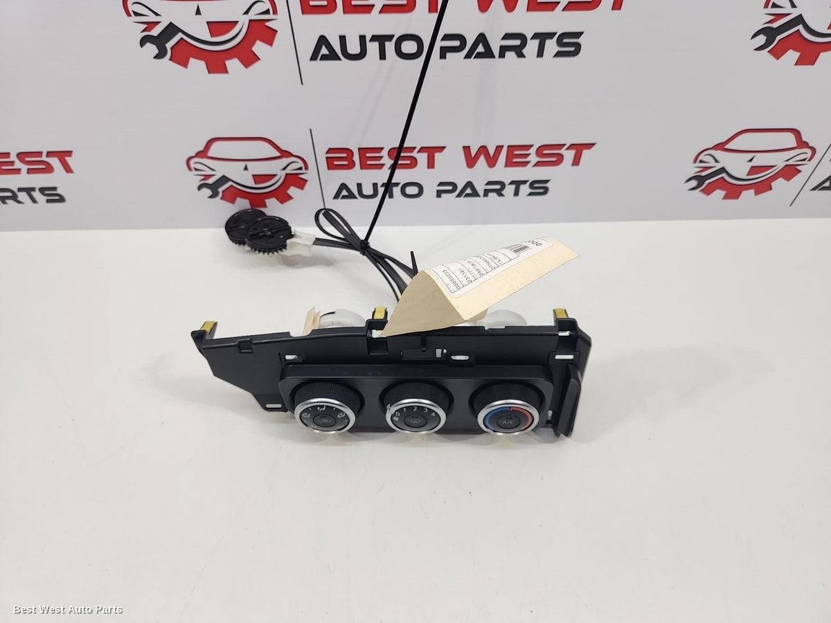 2018 TOYOTA COROLLA Heater/Ac Controls