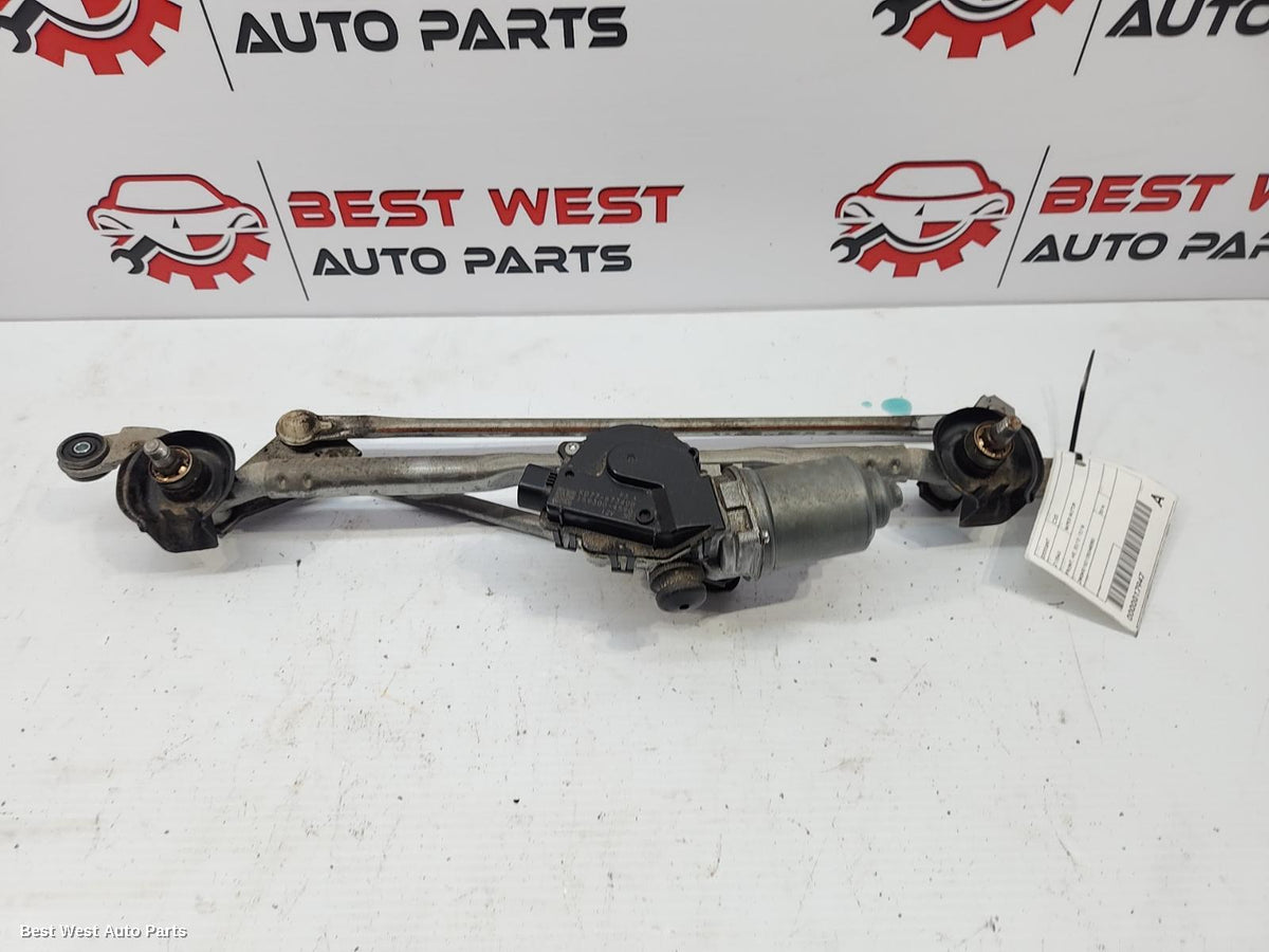 2014 MAZDA CX5 Wiper Motor