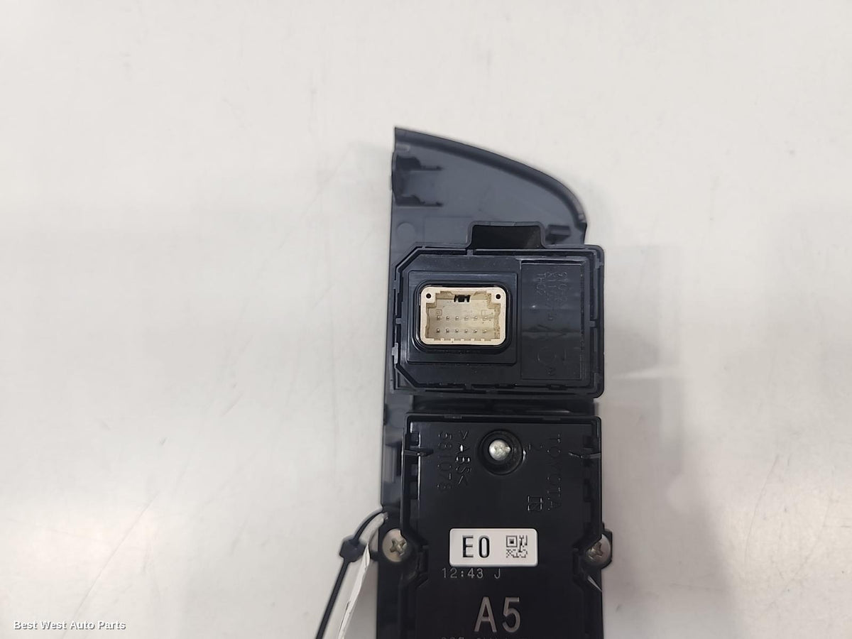 2021 TOYOTA COROLLA Pwr Dr Wind Switch