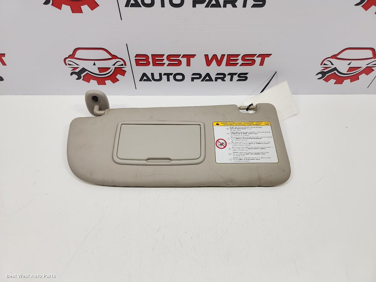 2013 HOLDEN COLORADO Sunvisor