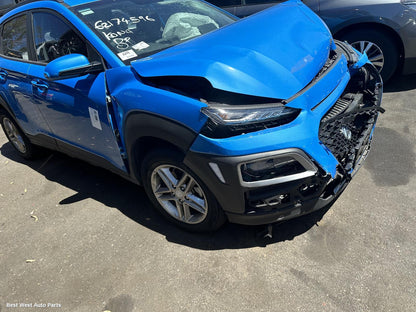 2019 HYUNDAI KONA Right Front Door