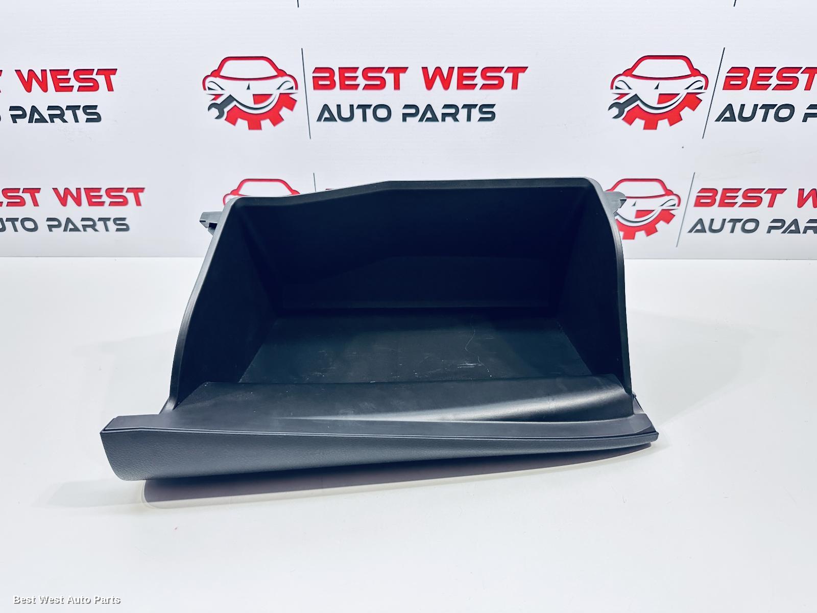 2021 TOYOTA CAMRY Glove Box