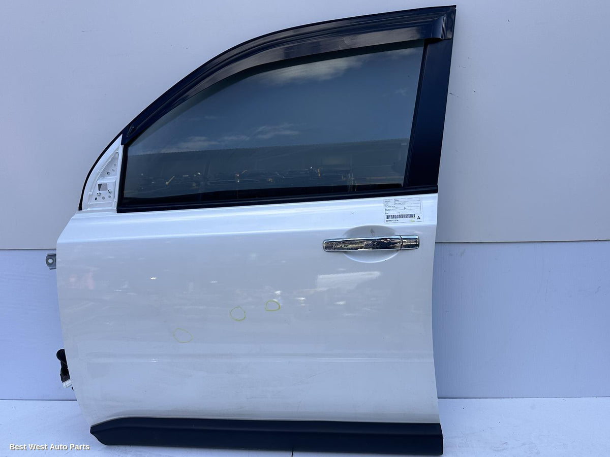 2011 NISSAN XTRAIL Left Front Door