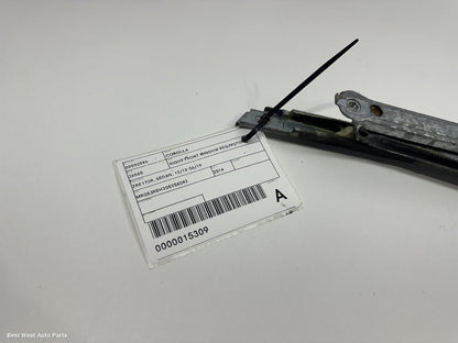 2014 TOYOTA COROLLA Right Front Window Reg/Motor