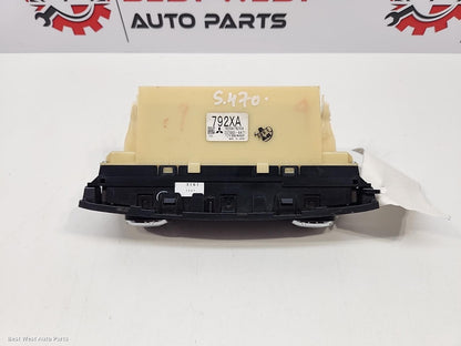 2017 MITSUBISHI PAJERO Heater/Ac Controls