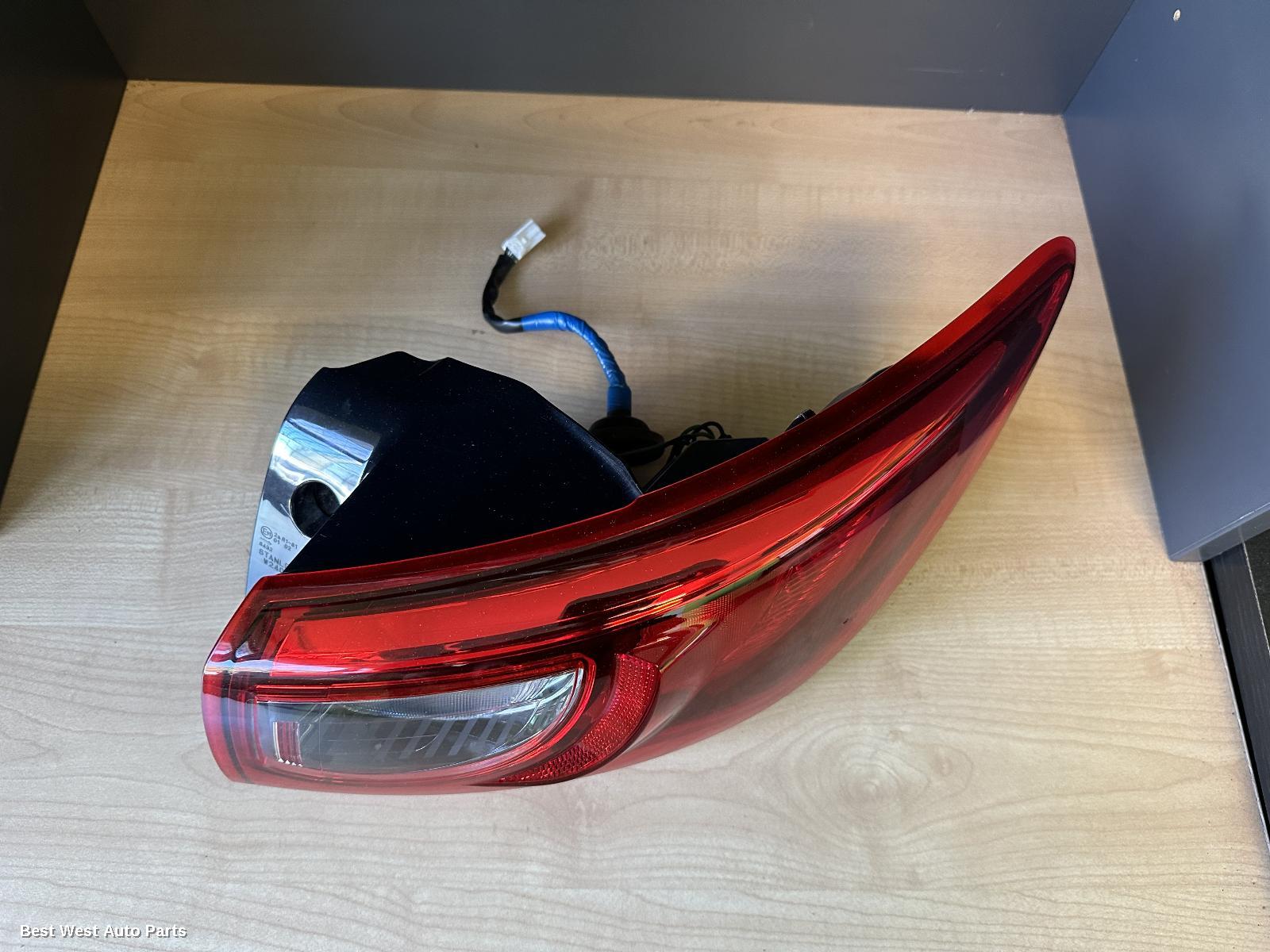 2019 MAZDA CX3 Right Taillight