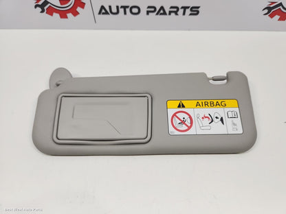 2017 TOYOTA HILUX Sunvisor