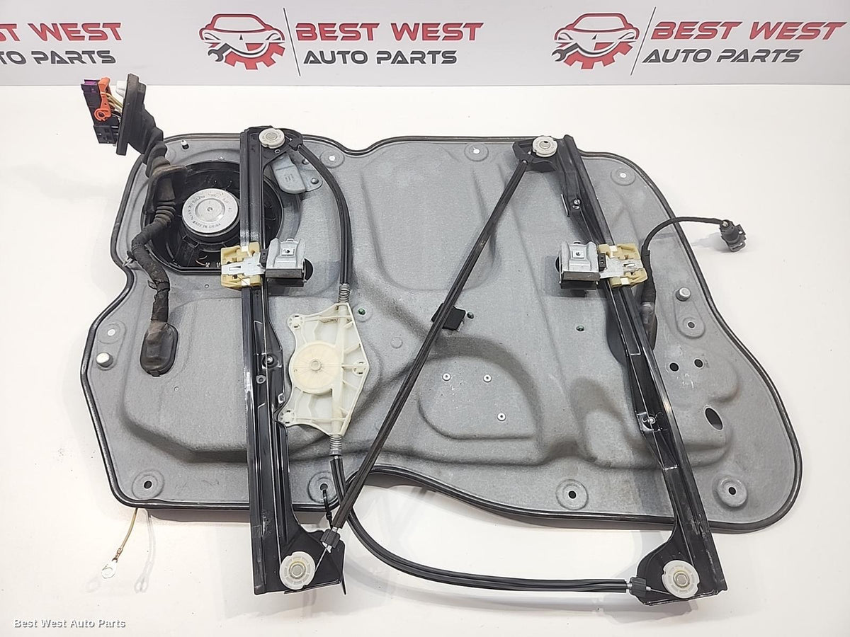 2015 VOLKSWAGEN CADDY Right Front Window Reg/Motor