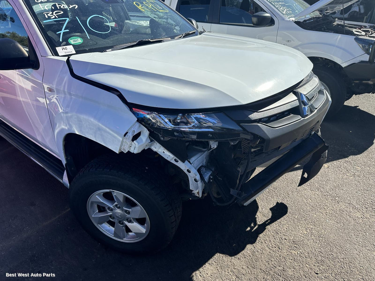 2021 MITSUBISHI TRITON Engine Cover