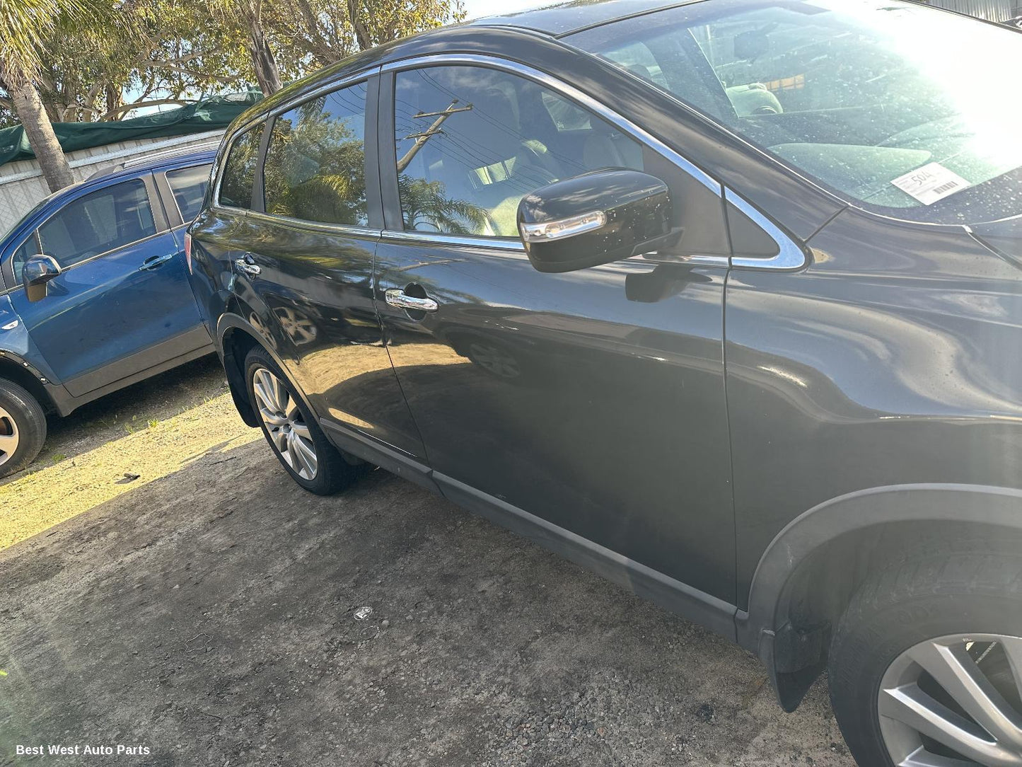 2009 MAZDA CX9 Right Front Door