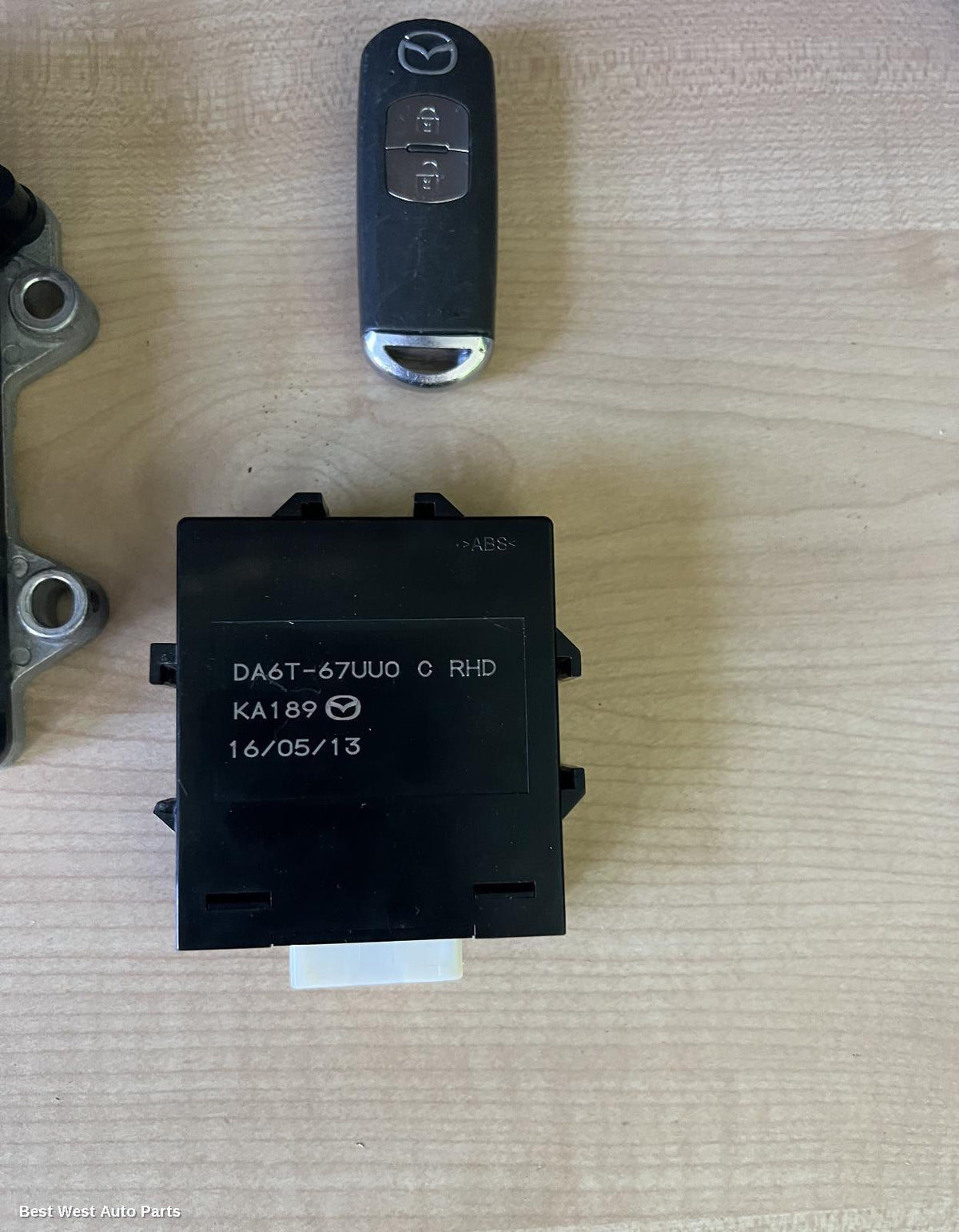 2016 MAZDA CX3 Ecu