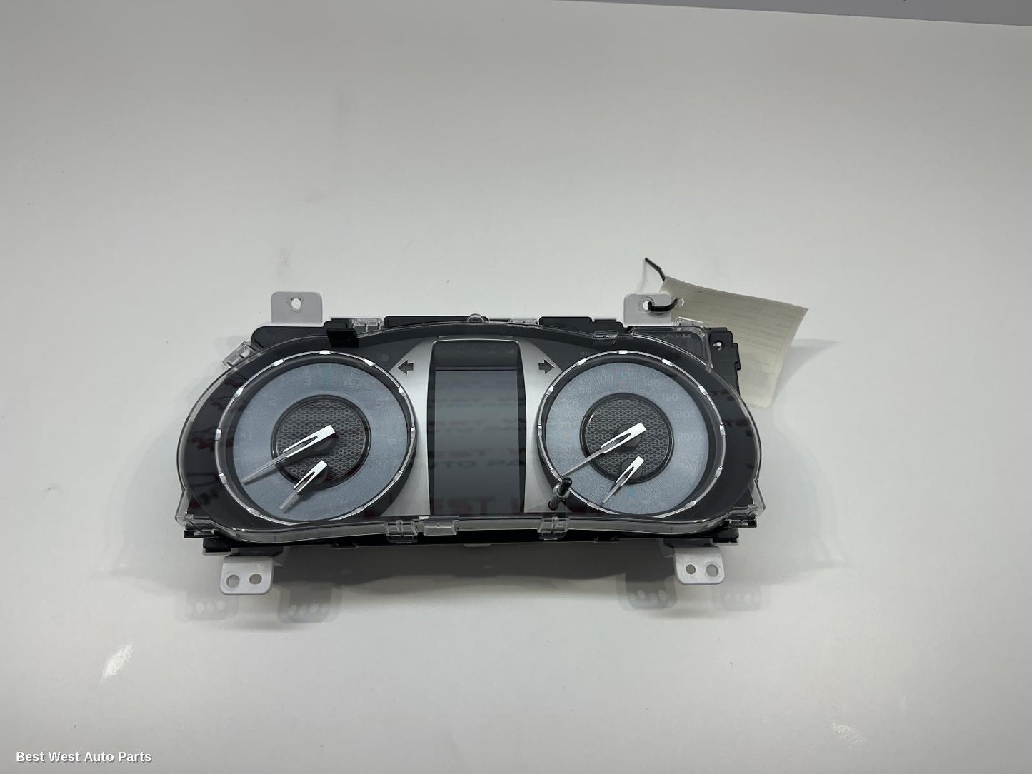 2024 TOYOTA HILUX Instrument Cluster