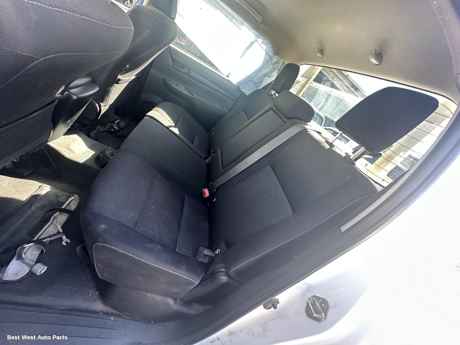 2019 TOYOTA HILUX 2nd Seat (Rear Seat)
