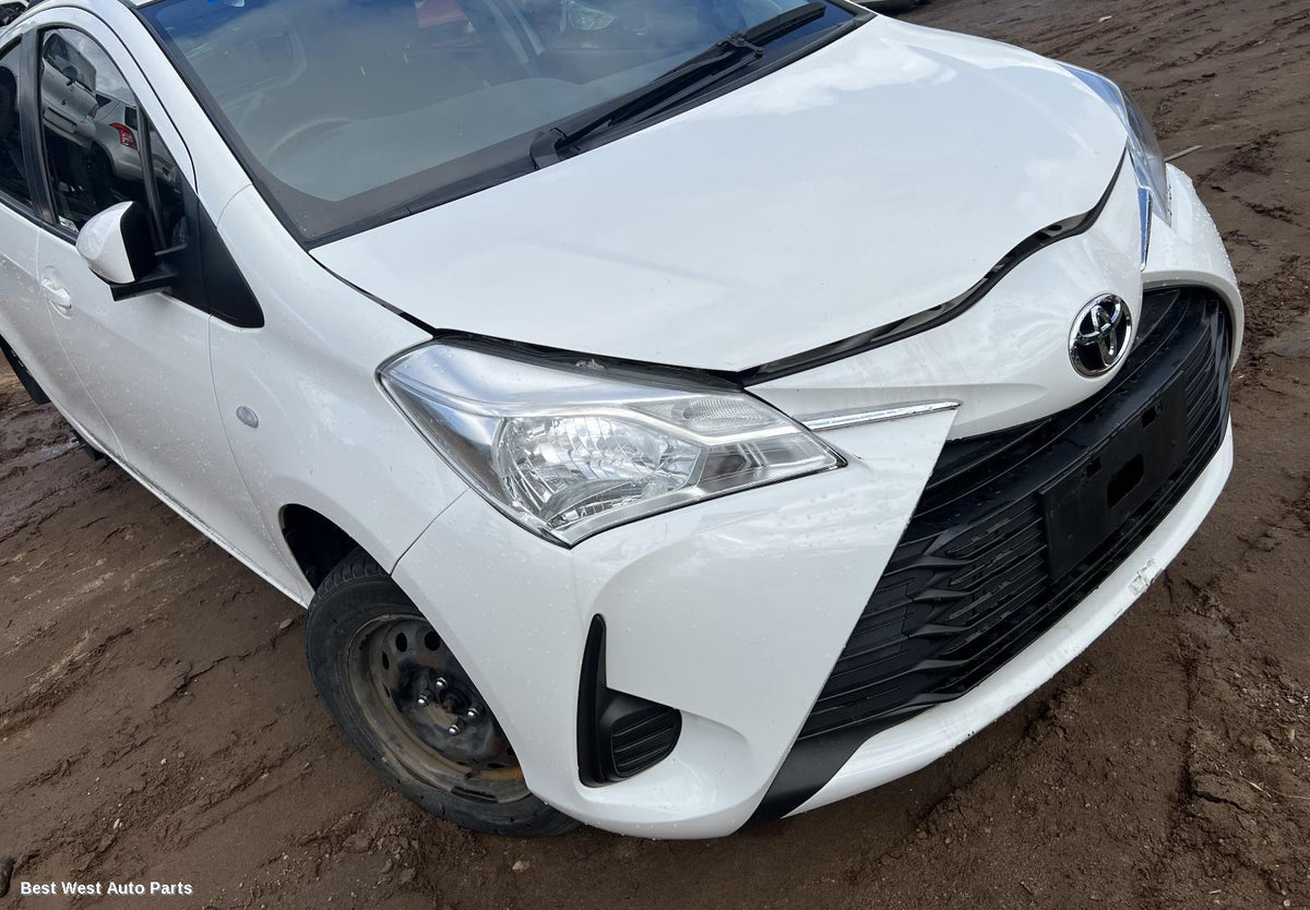 2019 TOYOTA YARIS Starter