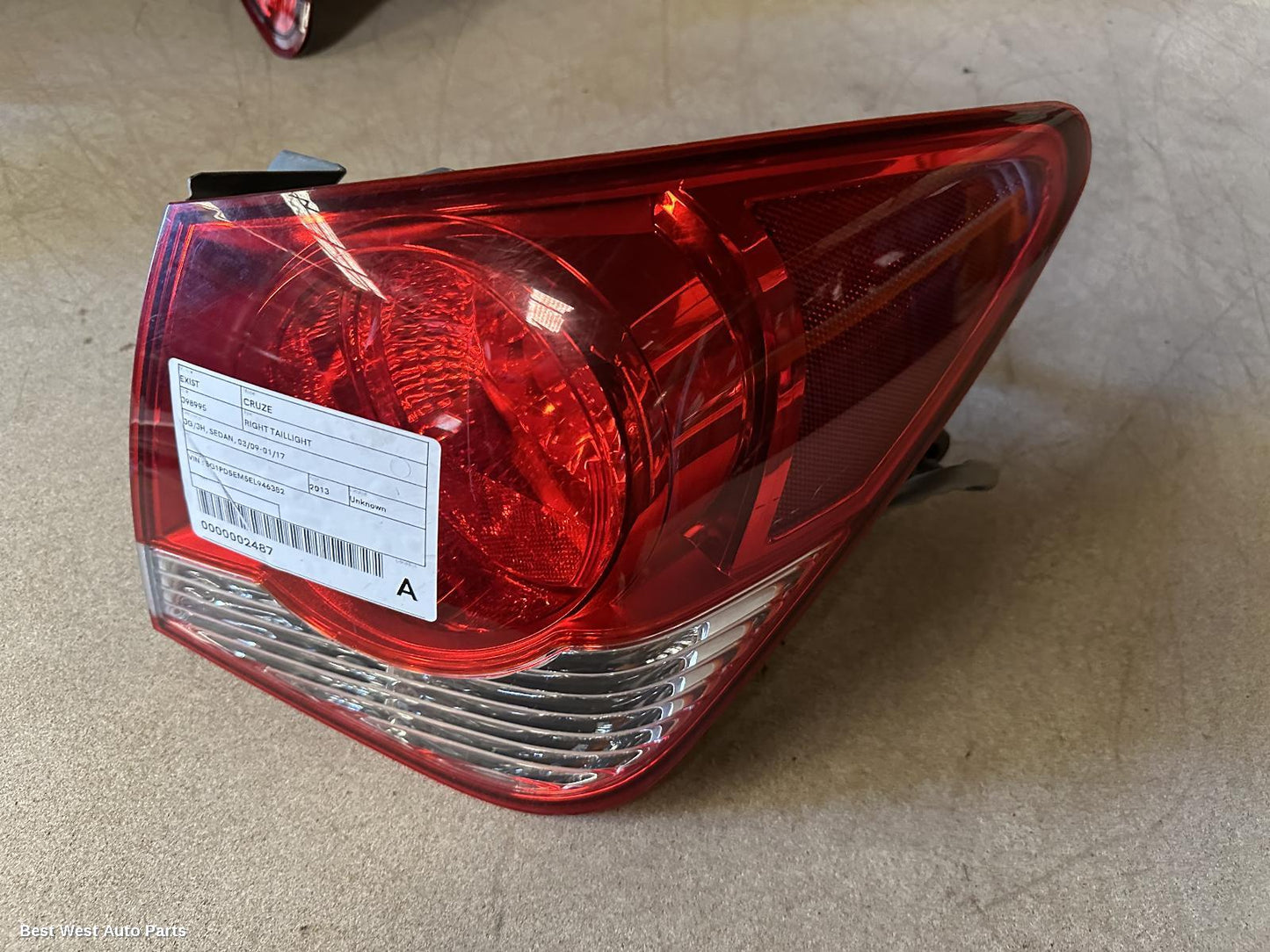 2013 HOLDEN CRUZE Right Taillight