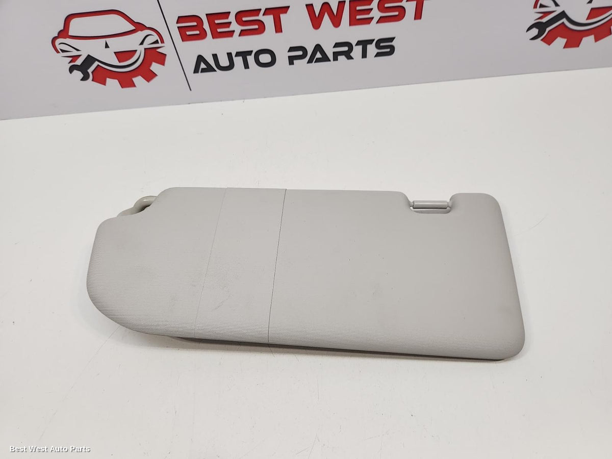 2024 MG HS Sunvisor
