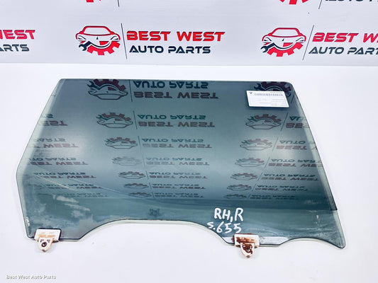 2018 NISSAN NAVARA Right Rear Door Window