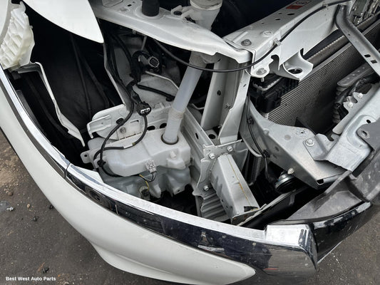 2021 MITSUBISHI OUTLANDER Washer Bottle