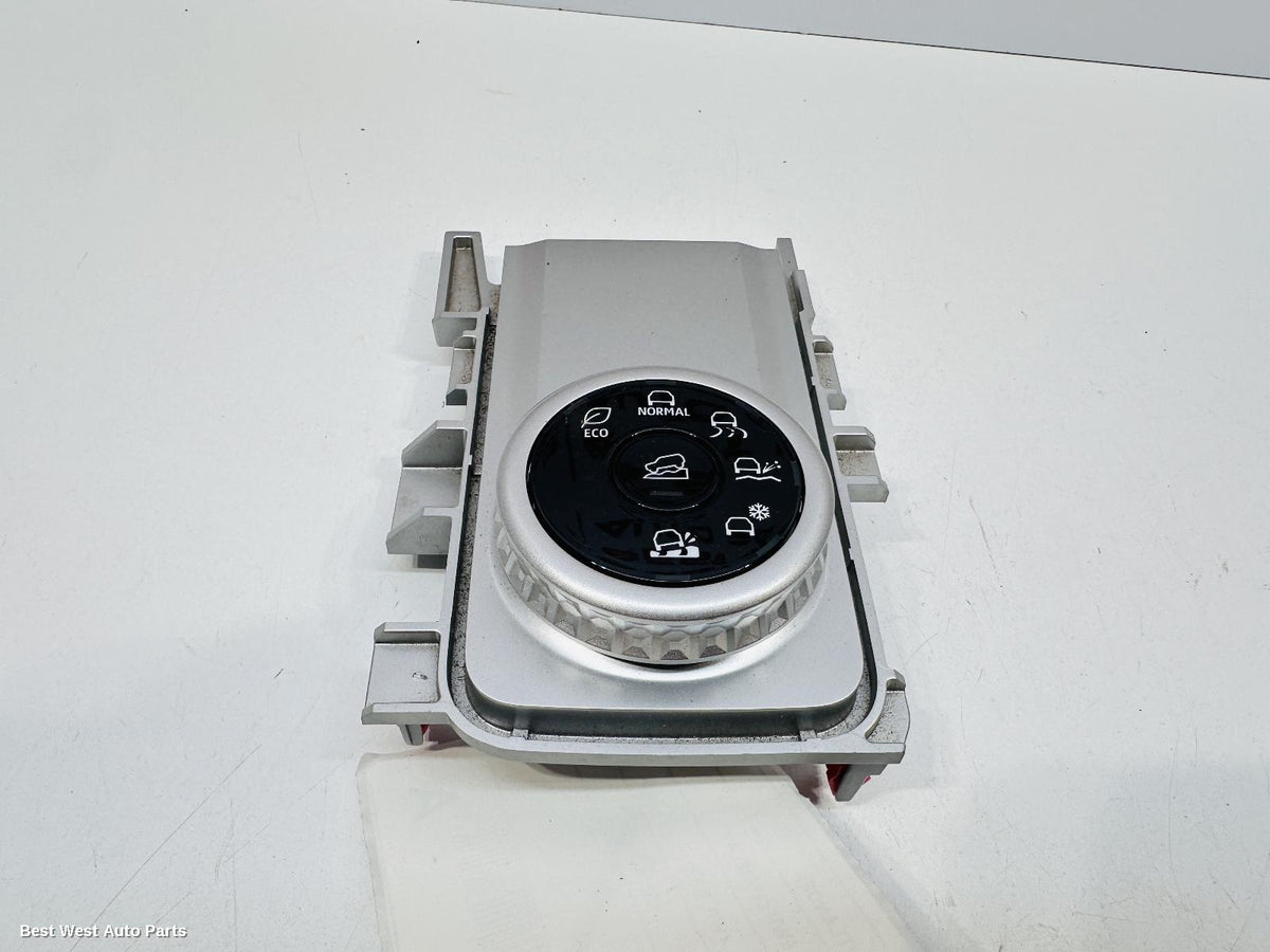 2025 MITSUBISHI OUTLANDER Misc Switch/Relay